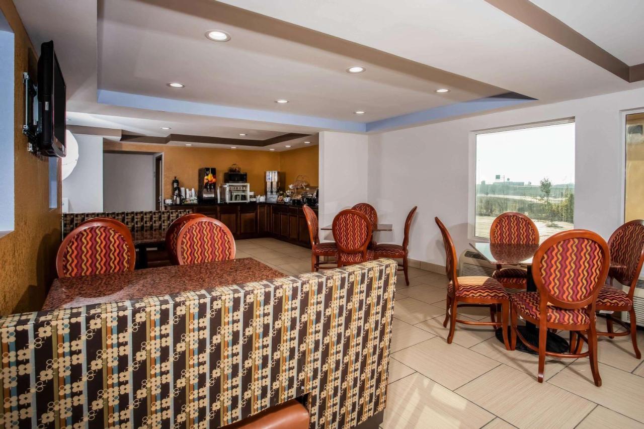 Travelodge By Wyndham Fort Wayne North Eksteriør billede