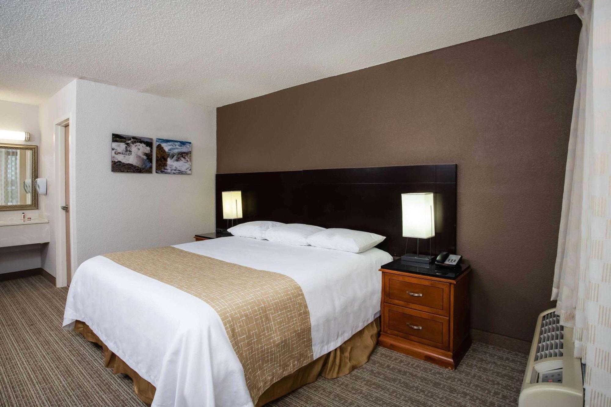 Travelodge By Wyndham Fort Wayne North Eksteriør billede