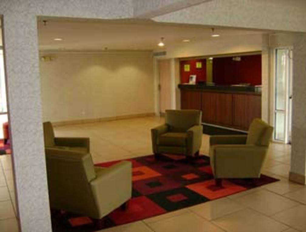 Travelodge By Wyndham Fort Wayne North Eksteriør billede